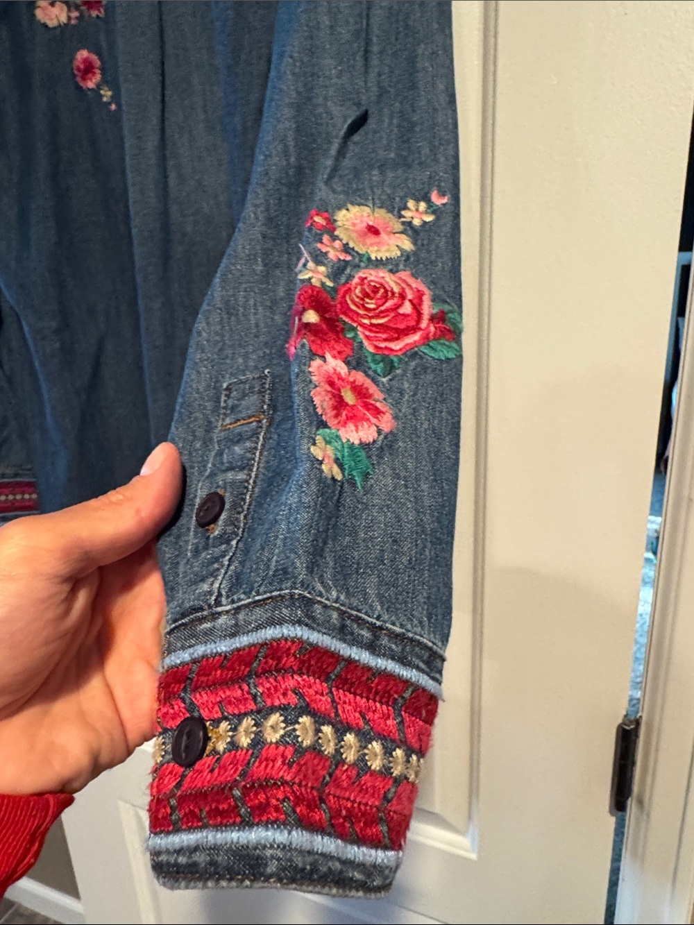 Stetson Denim Duster with Red Floral Embroidery and Multicolor Trim - Picture 5 of 8